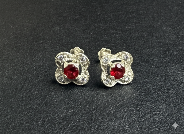 Royal Clover Elegance Collection